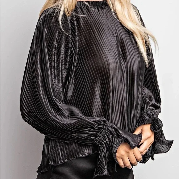 Black Pleated Top - Picture 2 of 5